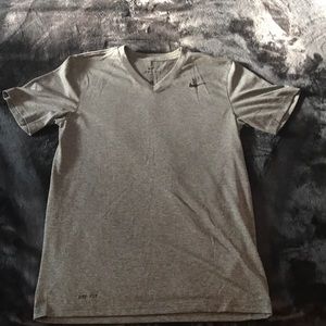 Nike men’s short sleeve dry-fit t-shirt